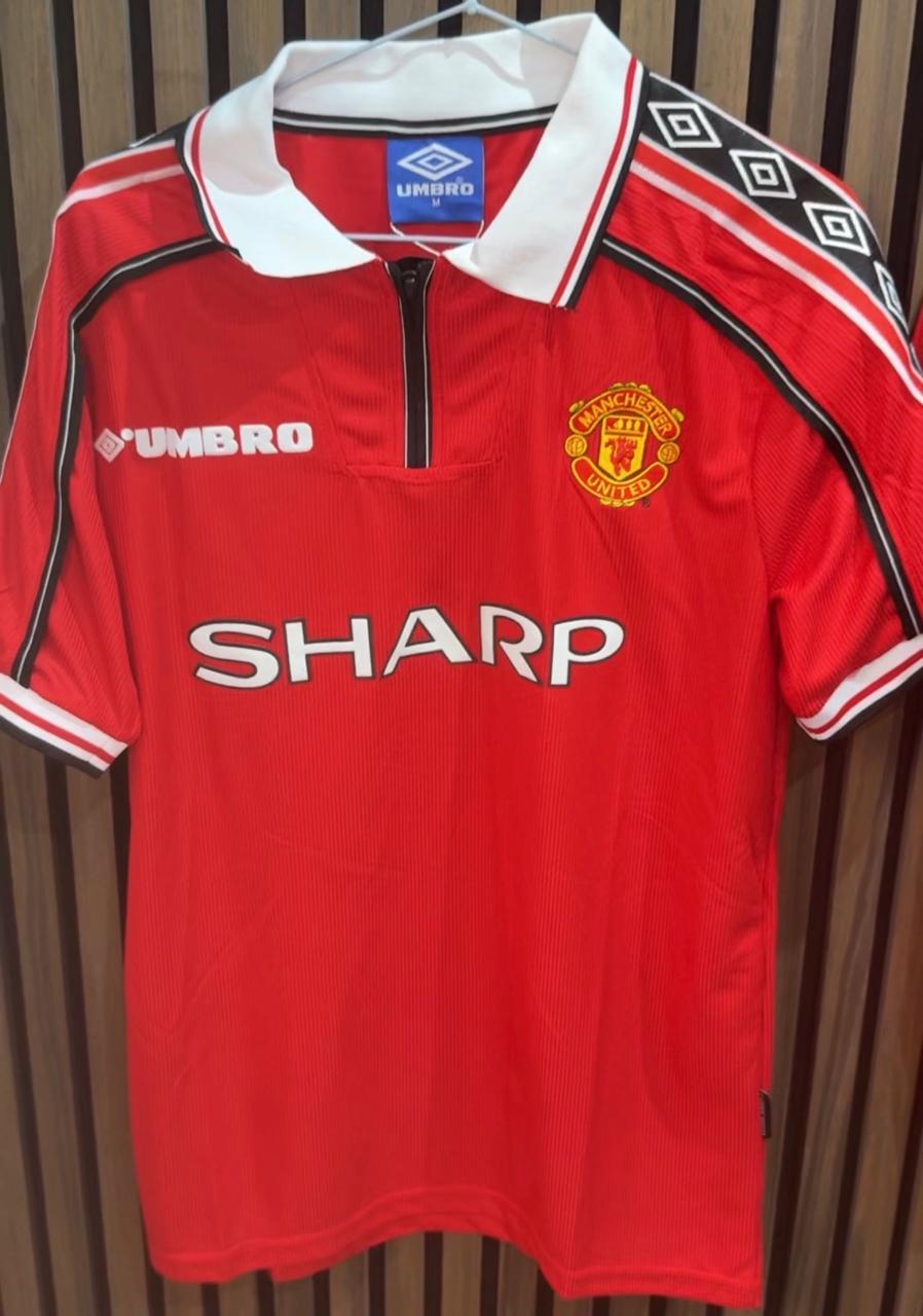 Manchester United 98/99 Home Jersey  -  Retro Edition
