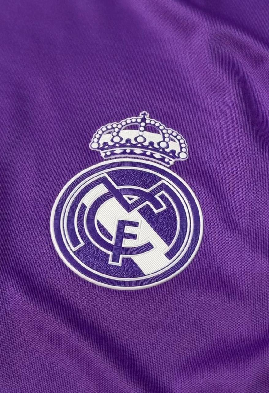 Real Madrid 16/17 Away Jersey - Retro Edition